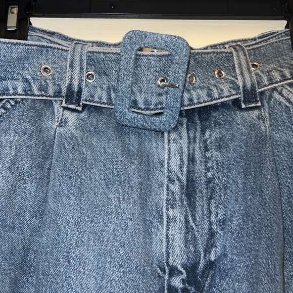 NWOT BDG by Urban Outfitters Paperbag Denim Jeans - Picture 3 of 6
